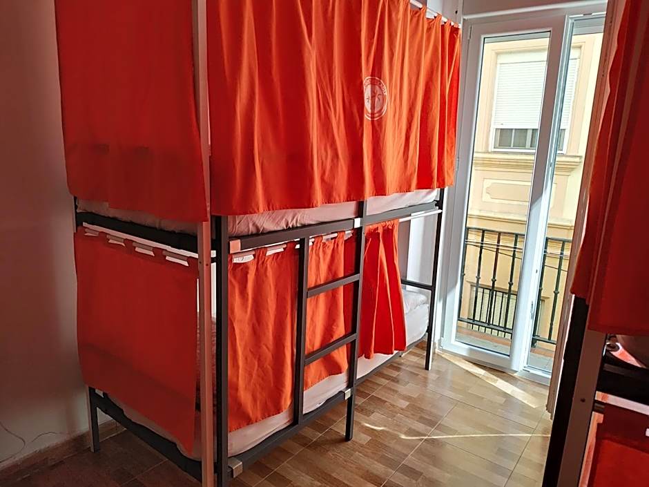 Photo 1 of 2 of Bed in 4-Bed Mixed Dormitory Room