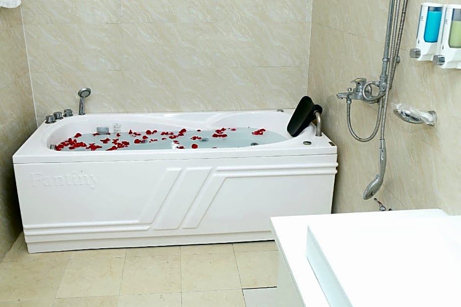 Noi Bai Ville Airport Hotel