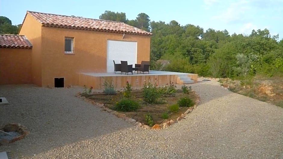Chambres d'hôtes, B&B climatisées LA BORRELLIENNE