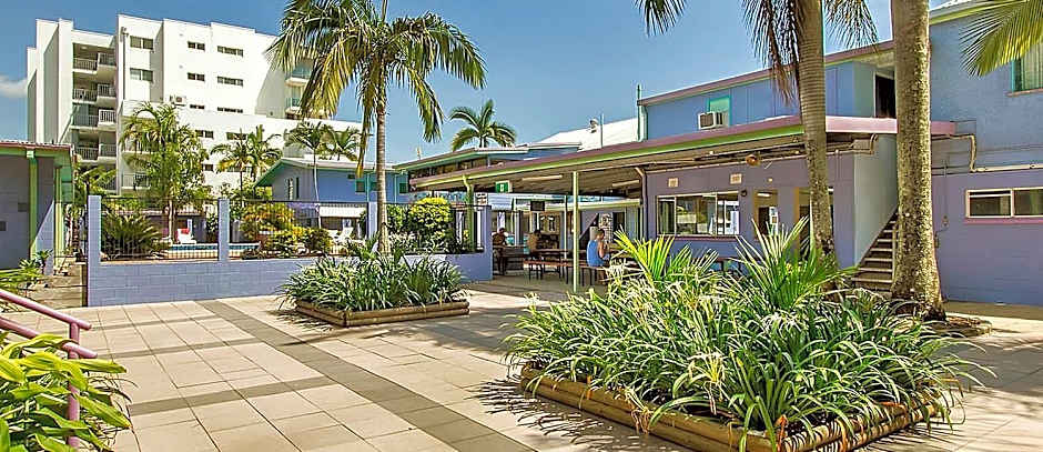 Caravella Backpackers