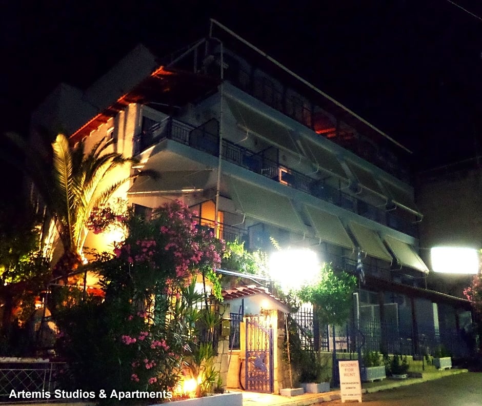 Artemis Studios & Apartments