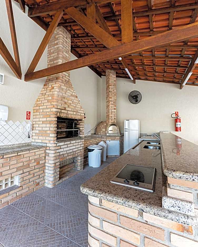 Apartment right on the sand in Riviera de São Lourenço