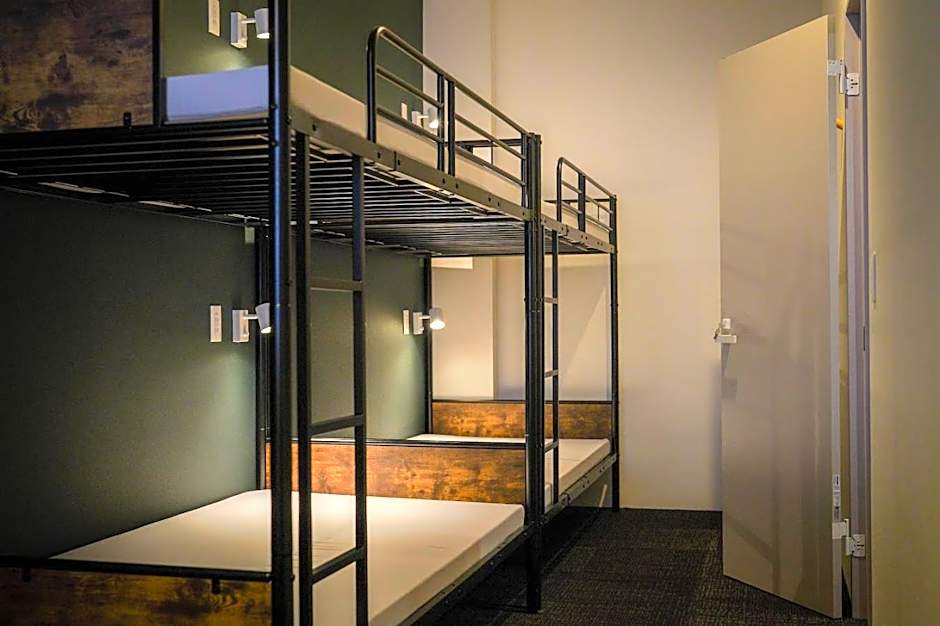 Arashima Hostel
