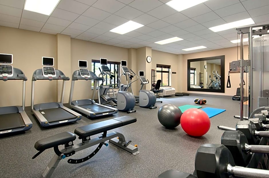 Homewood Suites by Hilton Minneapolis-StLouis Park at West