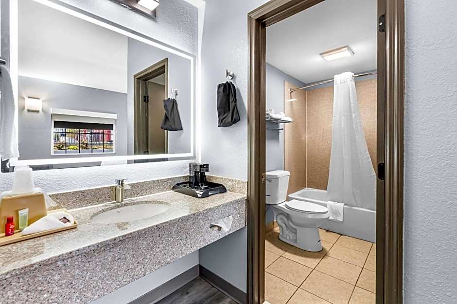 Quality Inn