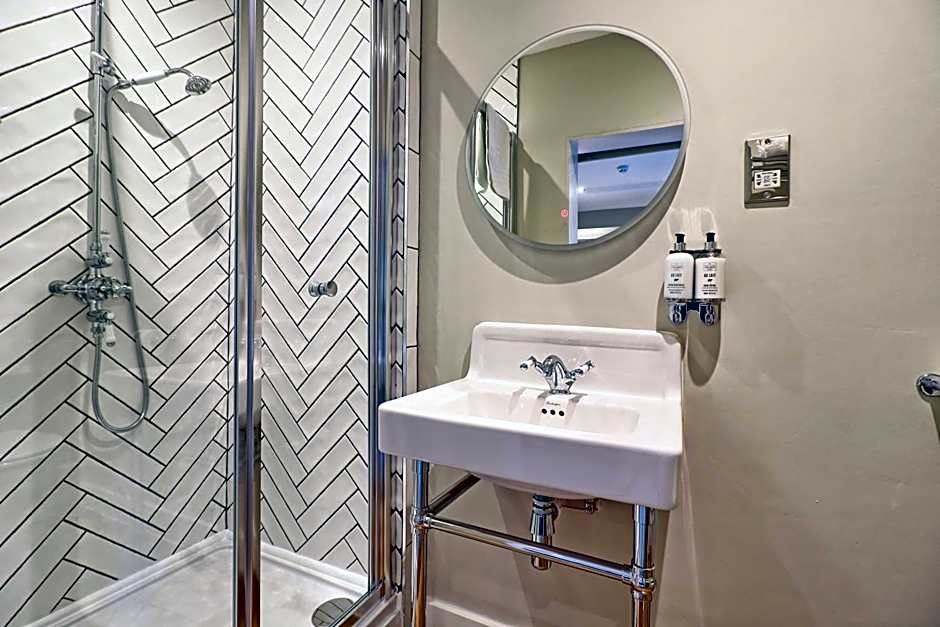 Ranfield's Brasserie Hotel Rooms