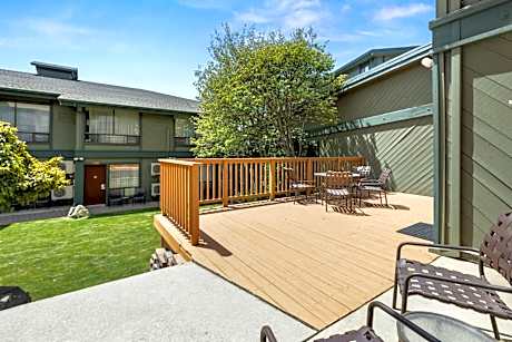 Double Room with Patio