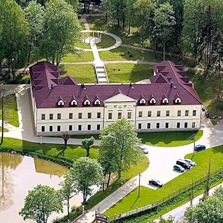 Zámek Kamenný Dvůr