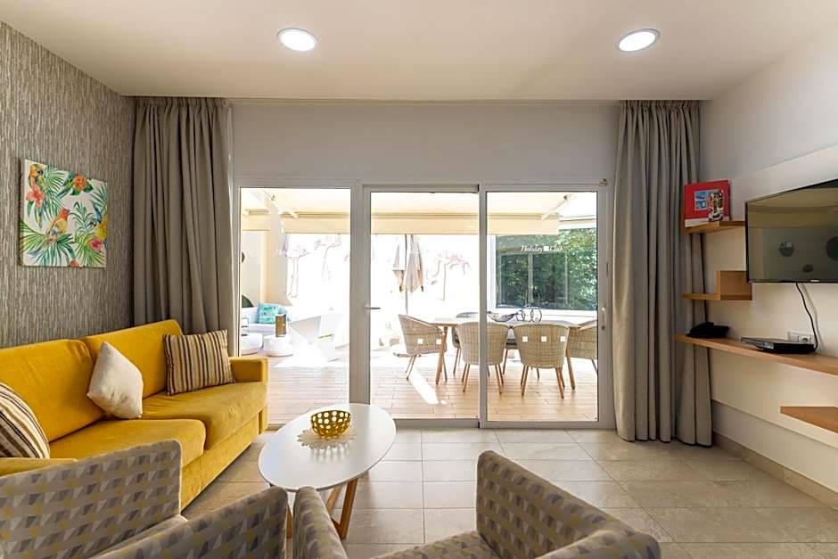 Holiday Club Playa Amadores