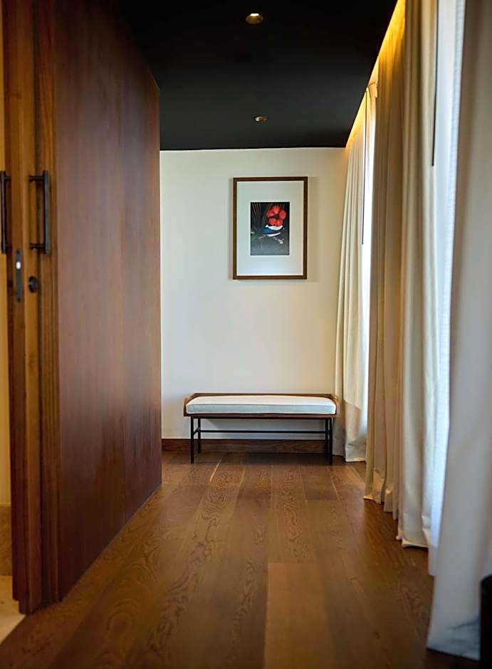 Duo Hotel Lisbon, Curio Collection by Hilton