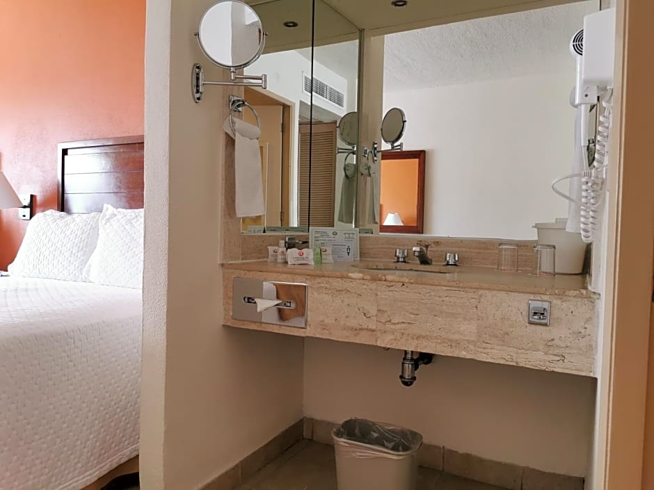 Canto del Sol Puerto Vallarta All Inclusive