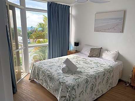 Two Bedroom Apartment with Ocean View