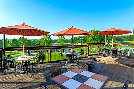 Lakeview Golf Resort