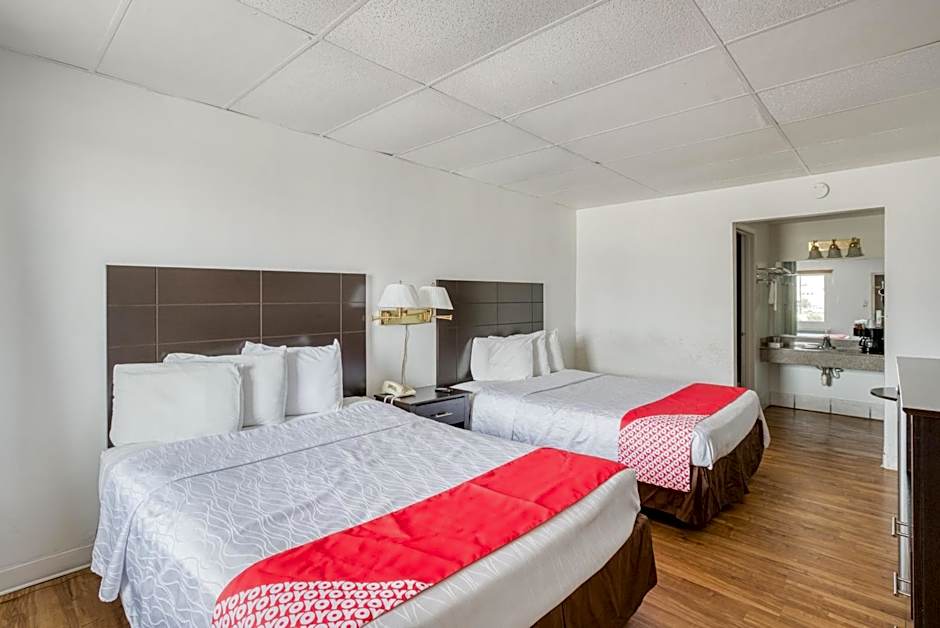 OYO Hotel San Antonio Lackland Air Force Base West