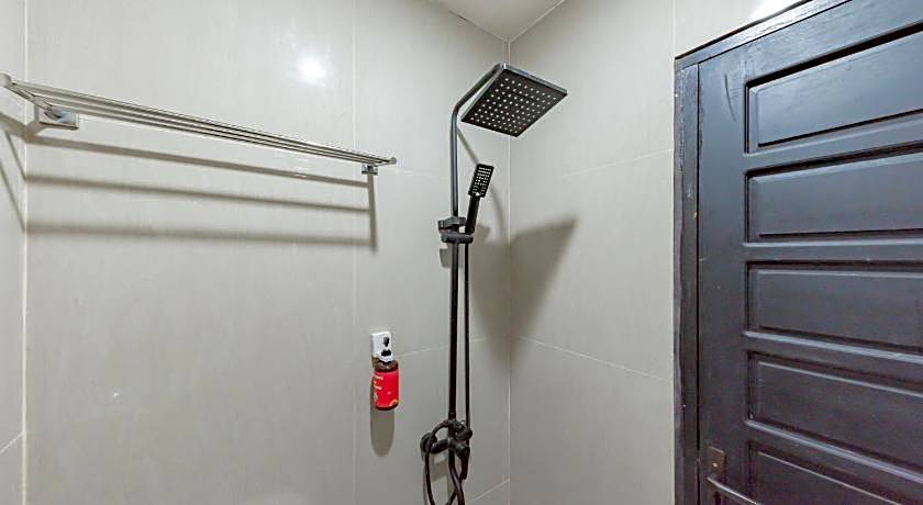 Urbanview Hotel Diamond Malai Permata near Universitas Palangkaraya by RedDoorz