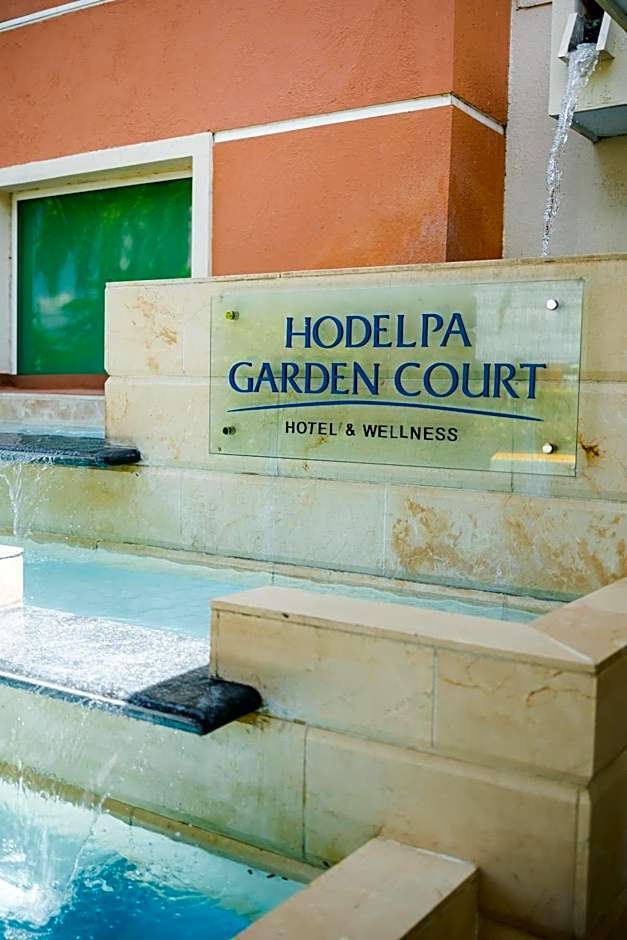 Hodelpa Garden Court