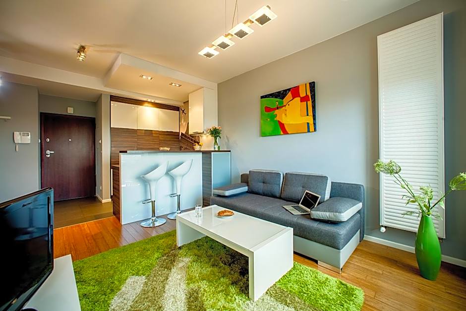 Platinum Towers E-Apartments