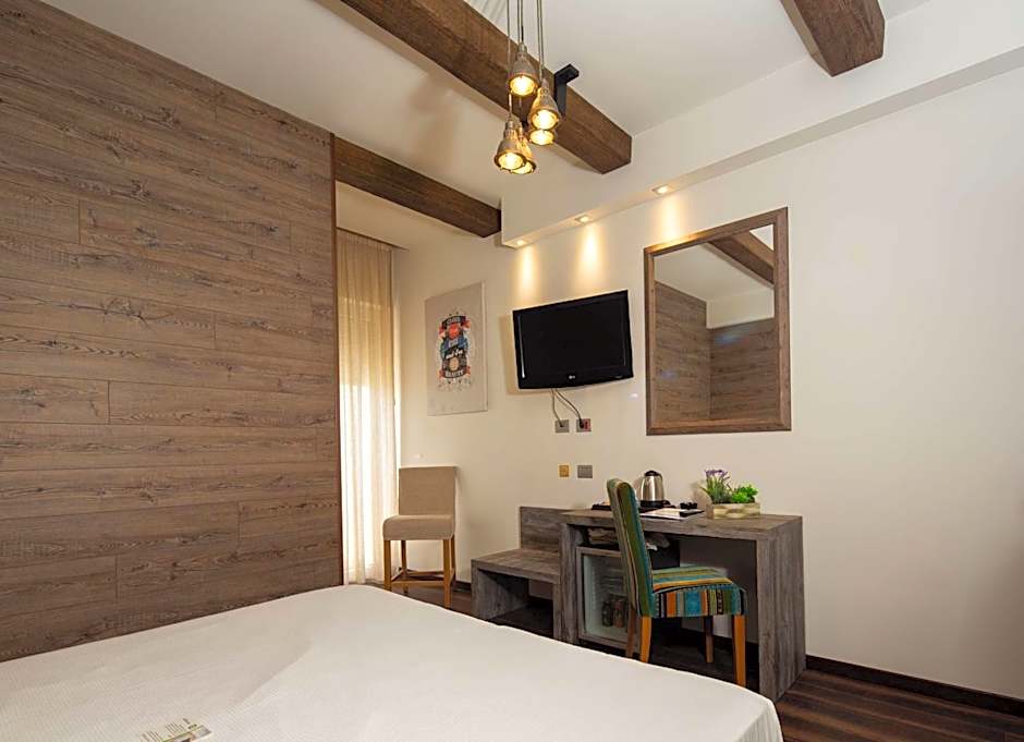 Best Western Maison B Hotel