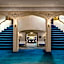 The Blackstone, Autograph Collection