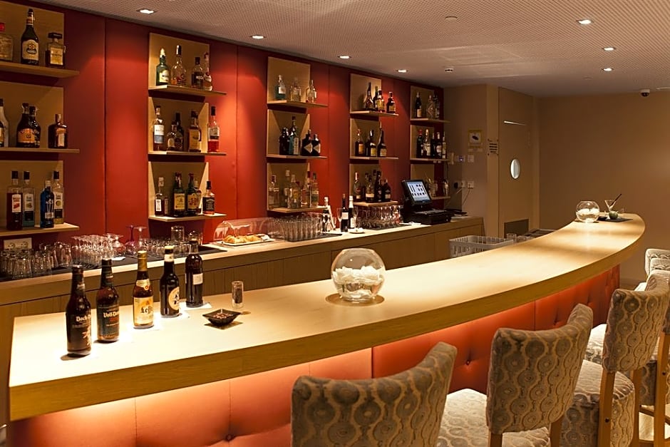 Atenea Port Barcelona Mataro