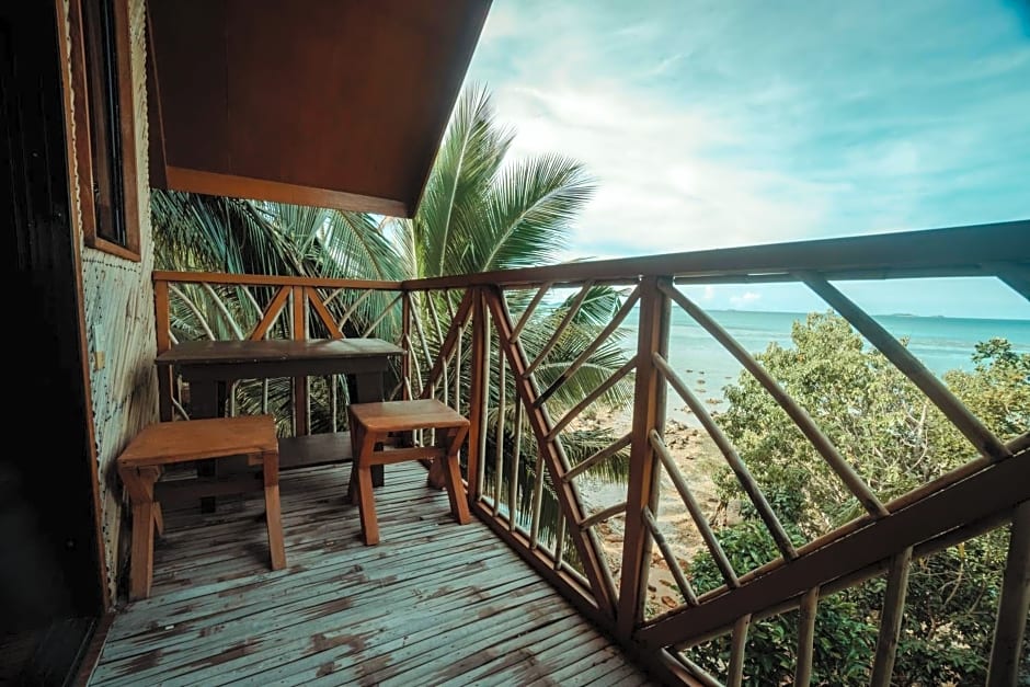 Cocovana Beach Resort