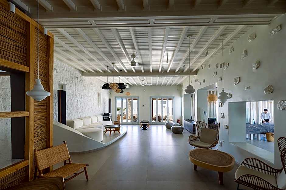 Poseidon Hotel Suites