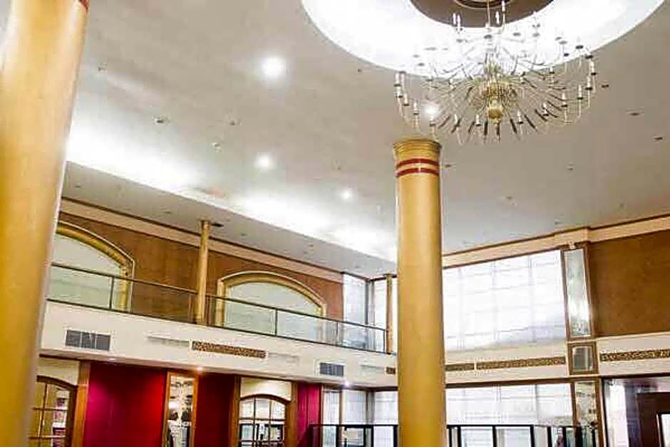 Jp Emerald Hotel