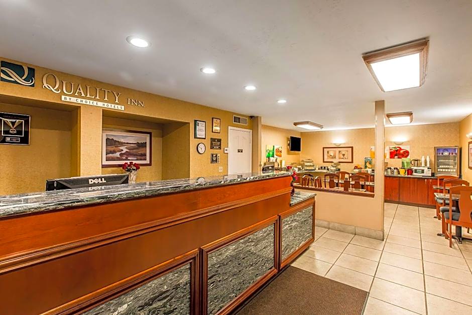 Quality Inn Near China Lake Naval Station