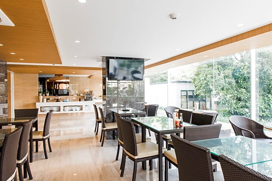 Two Three A Homely Hotel