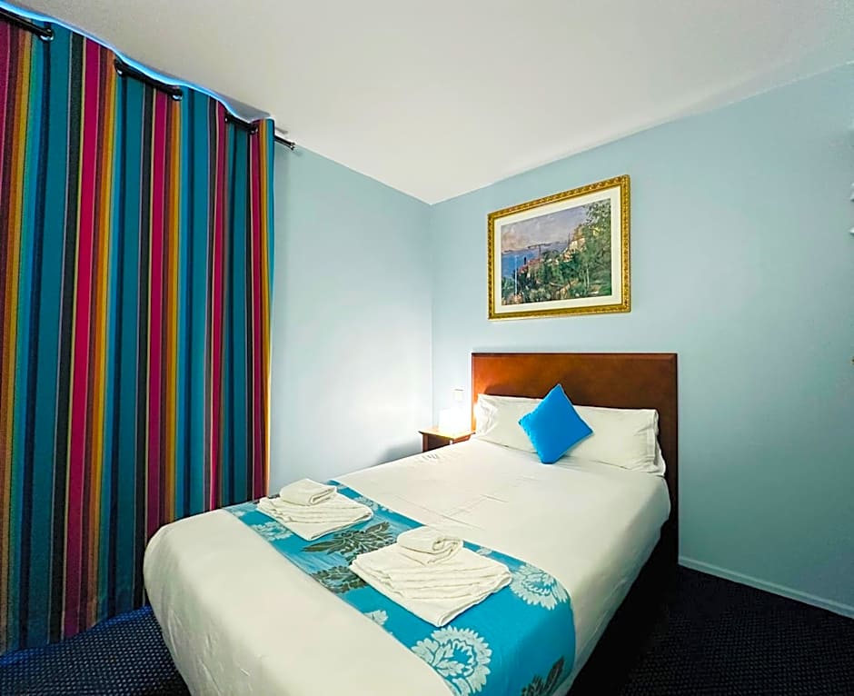 Hotel Bellevue Paris Montmartre