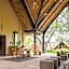 Thornybush Game Lodge