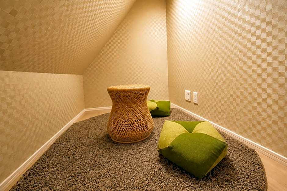 kaguya asakusa Women only guest house
