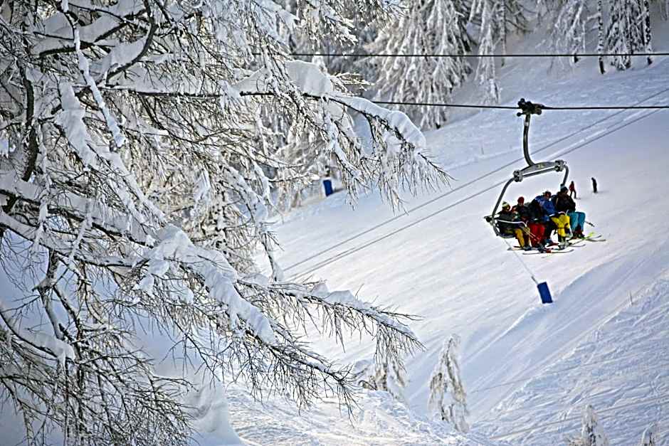 Le Massif Hotel & Lodge Courmayeur - The Leading Hotels of the World