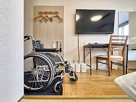 Twin Room - Disability Access