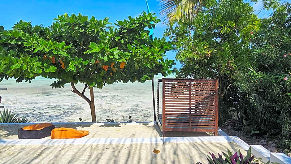 Masai Mara Zanzibar - Boutique Hotel