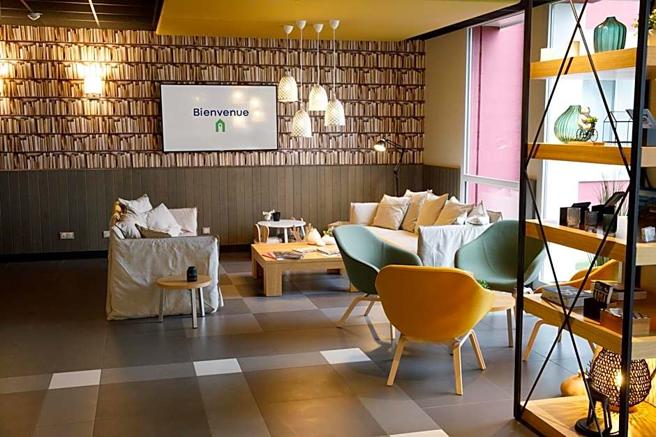 Campanile Findrol - Savoie Leman