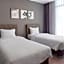 AM Hotel