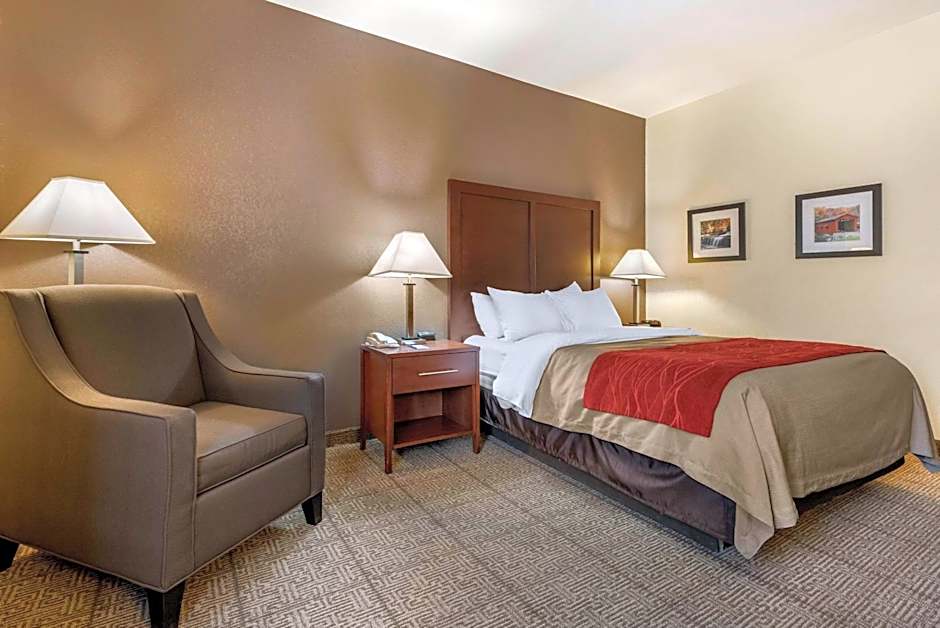 Comfort Inn Warren I-69