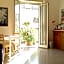 Ariston Petit Hotel