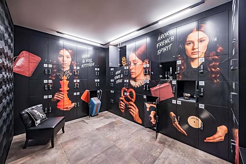 Hotel Arok