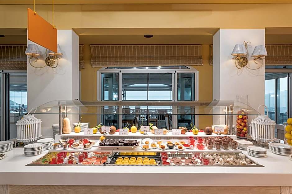 Hydrele Beach Hotel & Village