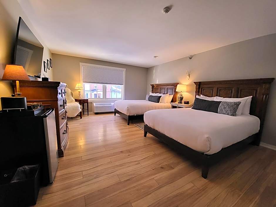 The Stowe Village Inn