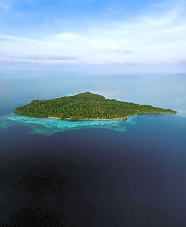Reconnect - Private Island Resort & Dive Center - Togean Islands