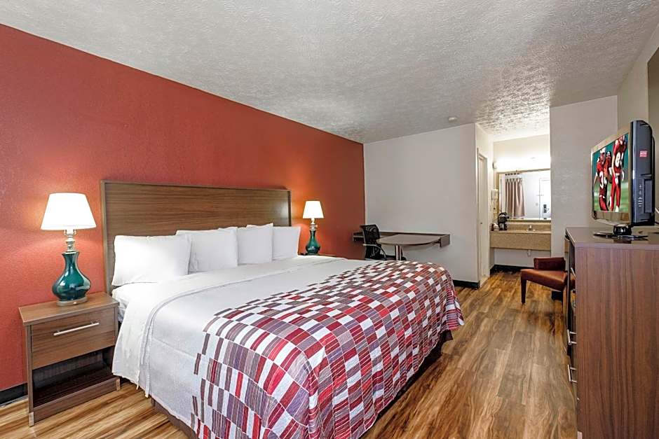 Red Roof Inn Edgewood