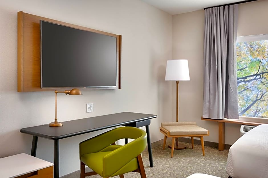 Fairfield Inn & Suites by Marriott Denver West/Federal Center