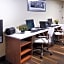Holiday Inn Hotel & Suites Warren by IHG