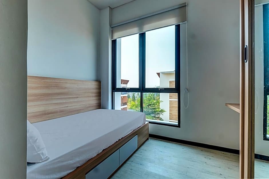 OYO Life 93289 Jelita Residence 2