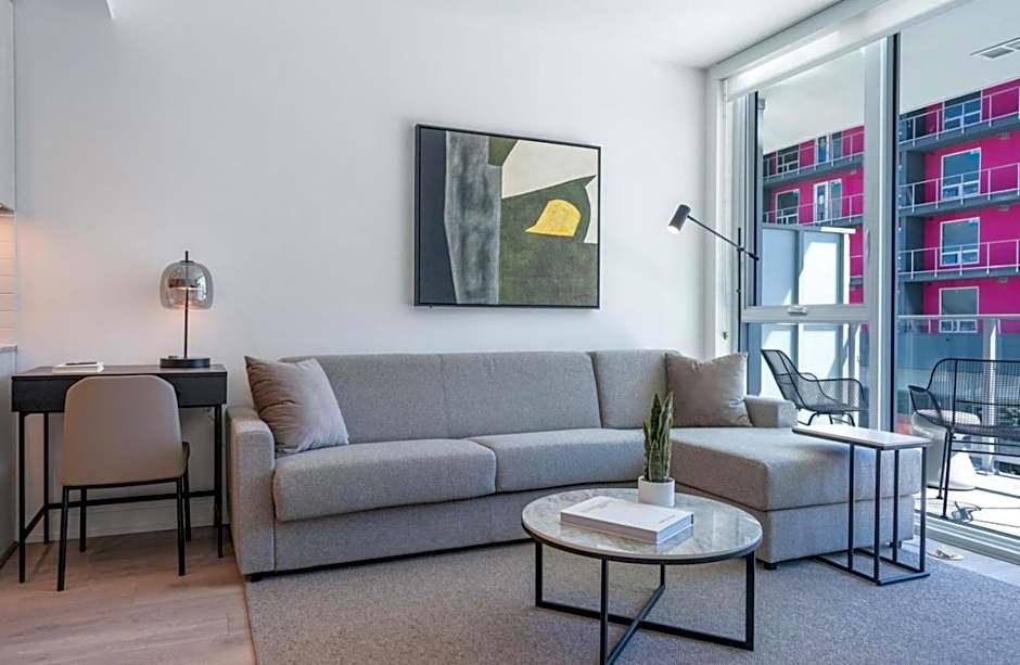 Level Long Beach - East Village