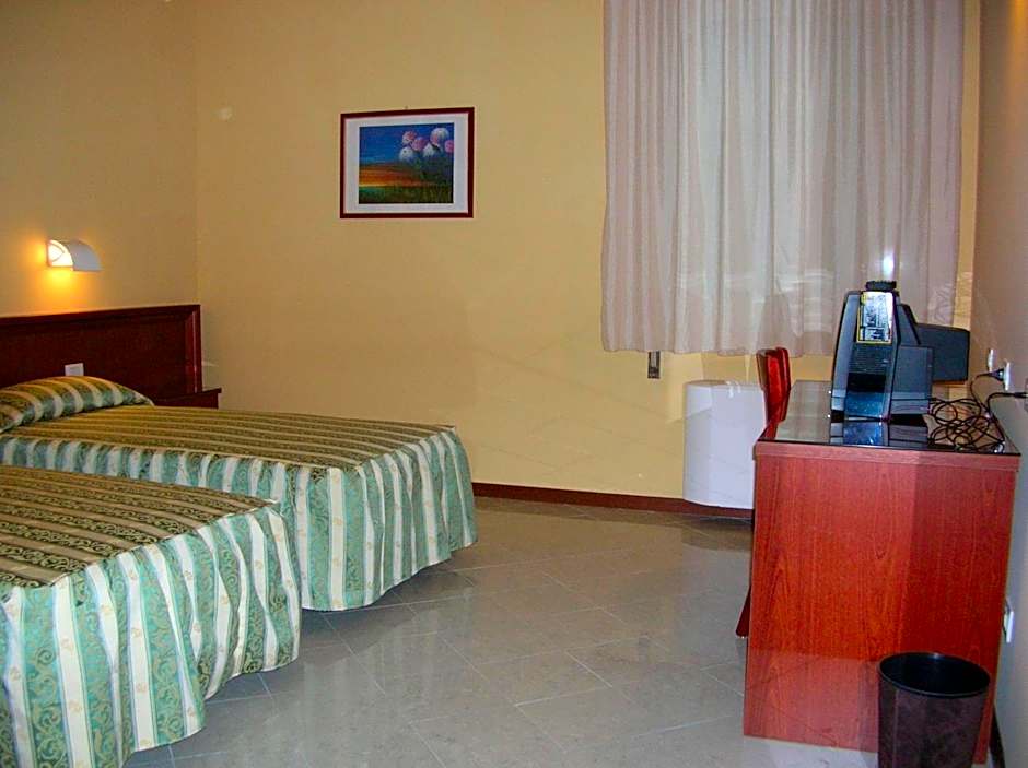Hotel Industria
