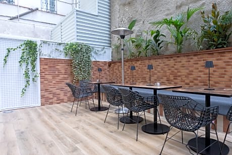 Akeah Hotel Gran Via